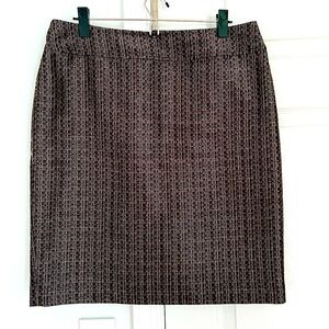 Jones Studio Metallic brown patterned skirt women's 10 waist 32” lined slit back